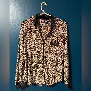 Vera Wang Leopard Print Button-Up pajama top